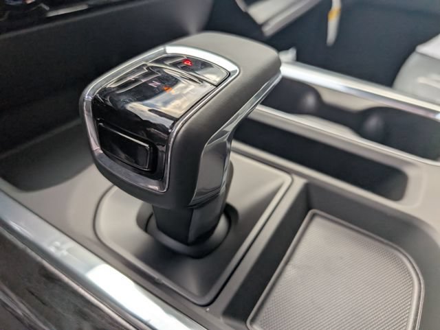 New 2026 Chevrolet Silverado 1500 LTZ w/ LTZ Premium Package AWD/4WD image 24