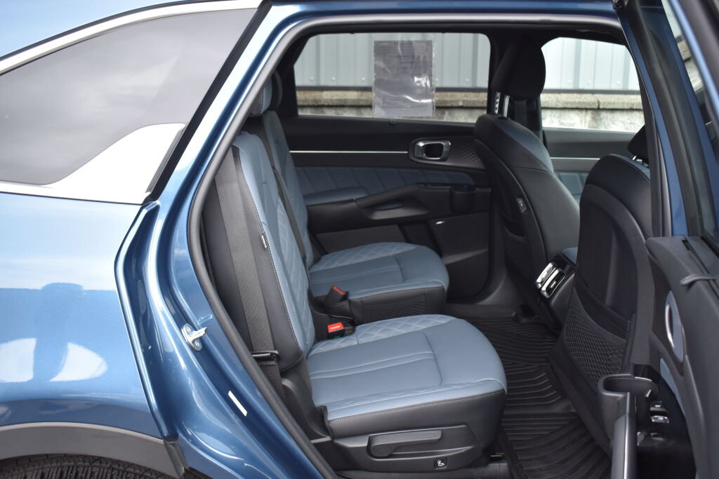 Used 2025 Kia Sorento SX Prestige AWD/4WD image 23