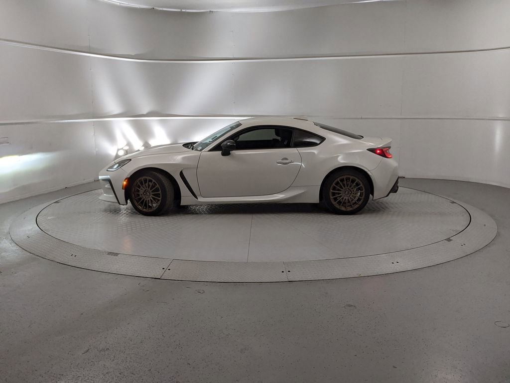 Used 2024 Toyota GR86 image 5