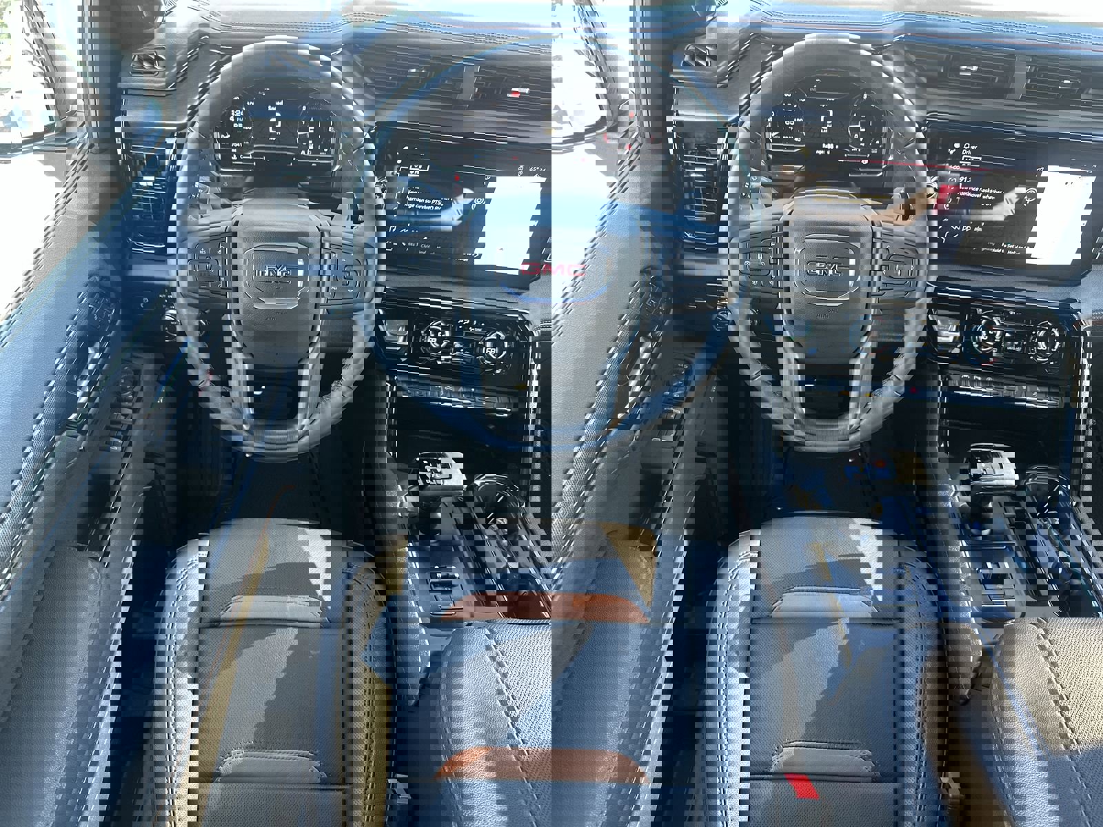 Used 2025 GMC Sierra 1500 AT4 image 17