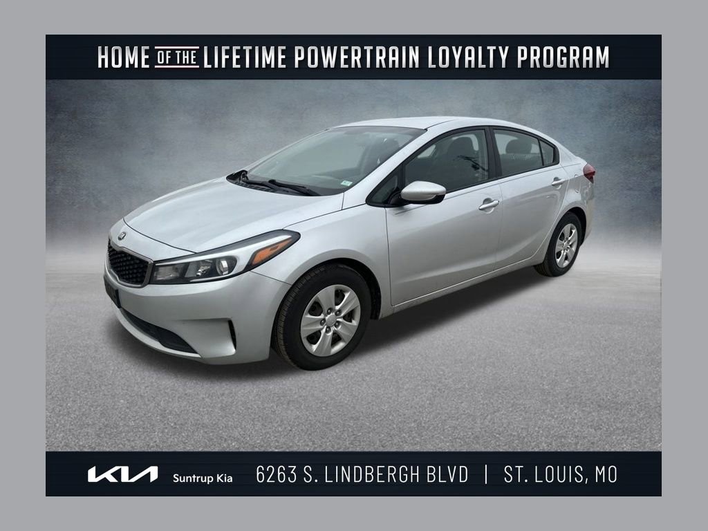 Used 2017 Kia Forte LX image 1