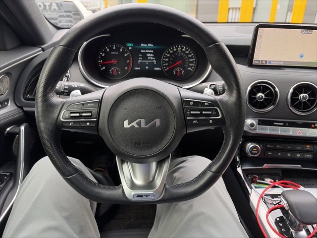 Used 2023 Kia Stinger GT2 image 14