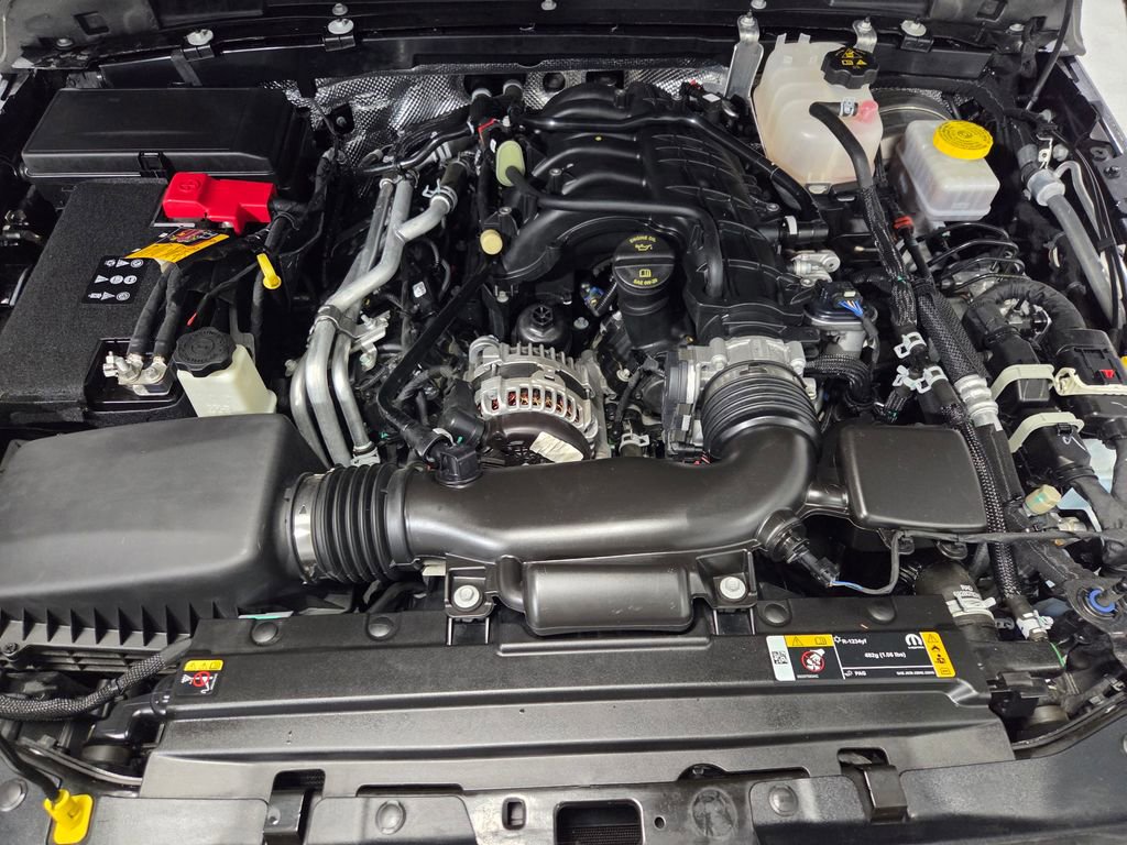 Used 2024 Jeep Wrangler Sahara image 25