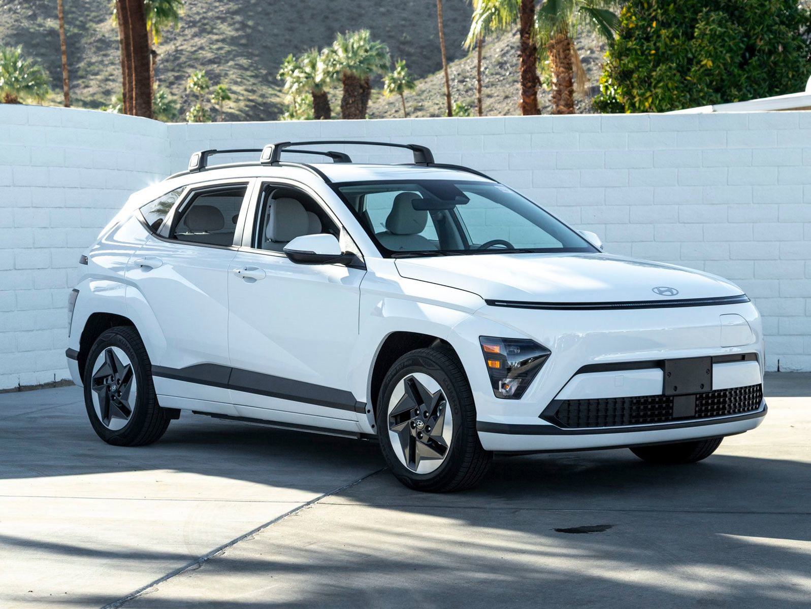 New 2025 Hyundai Kona SEL image 2