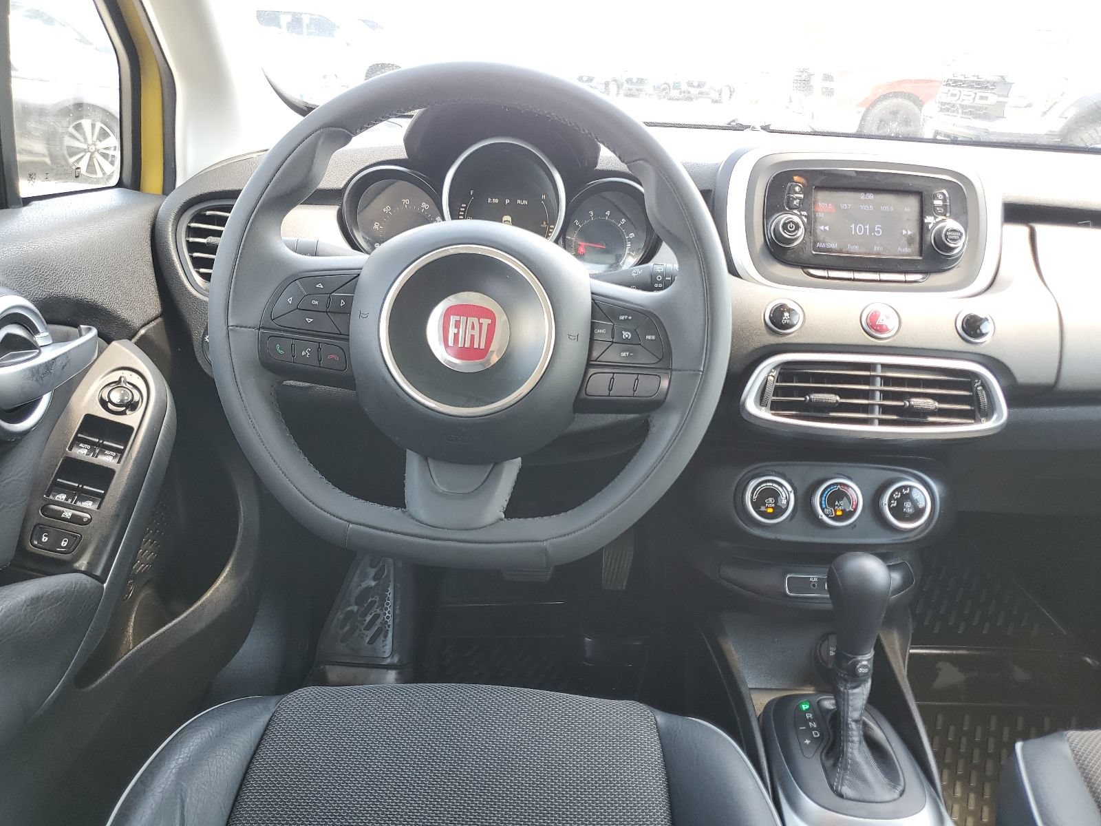 Used 2016 FIAT 500X Trekking FWD image 32