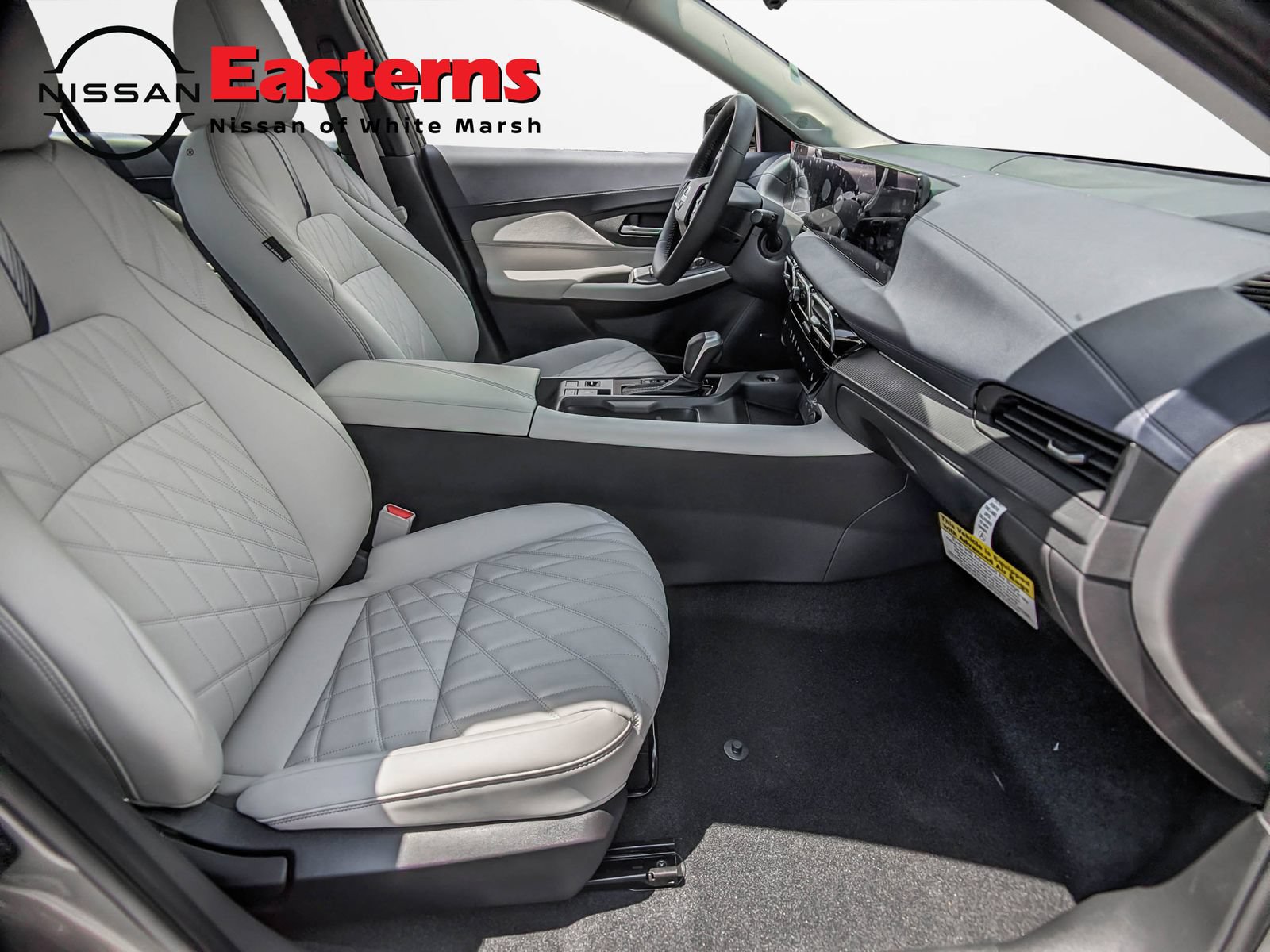 New 2026 Nissan Sentra SL w/ Floor Mat Package FWD image 24