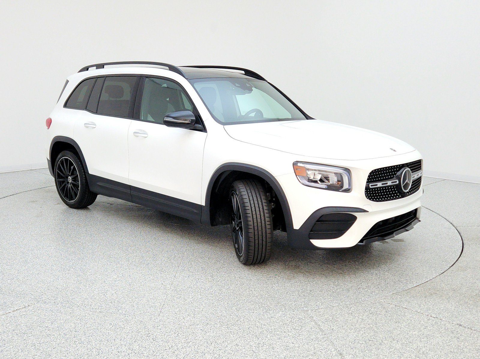 Certified 2022 Mercedes-Benz GLB 250 image 3