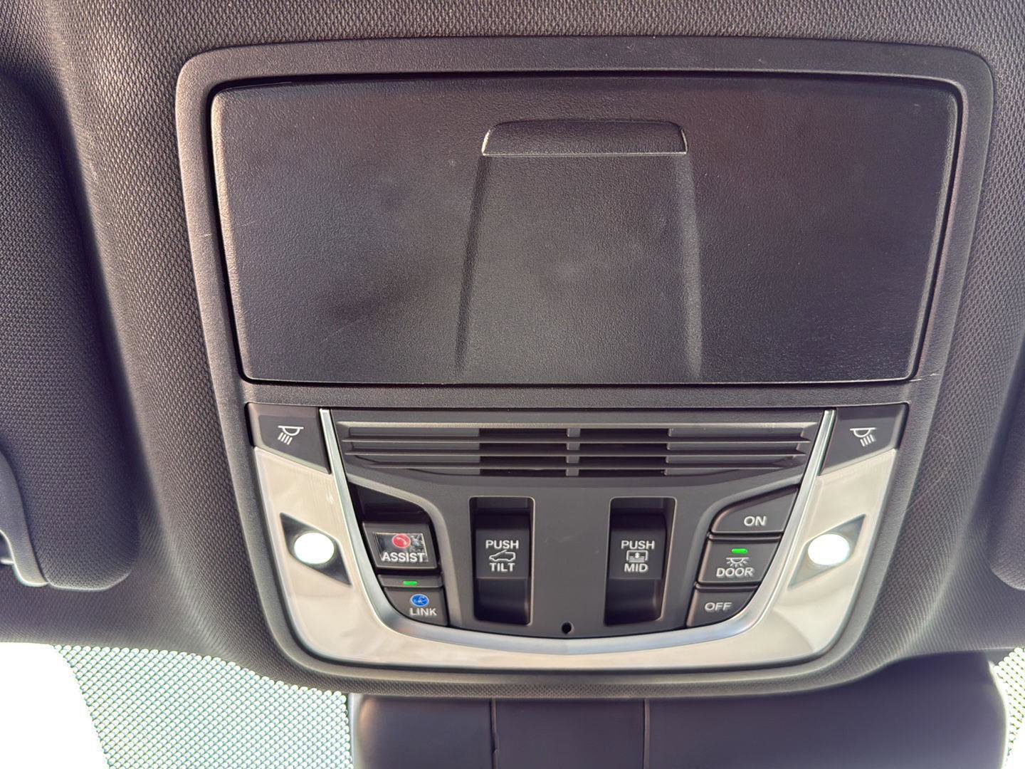 Used 2024 Acura RDX A-Spec image 21