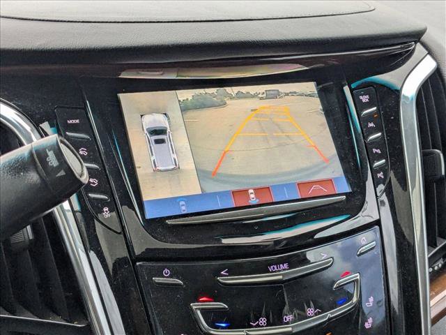 Used 2017 Cadillac Escalade Luxury image 10