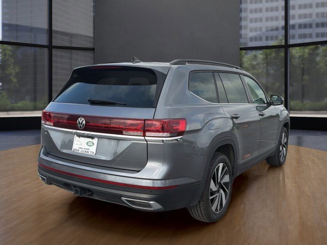 Used 2025 Volkswagen Atlas SE FWD image 16