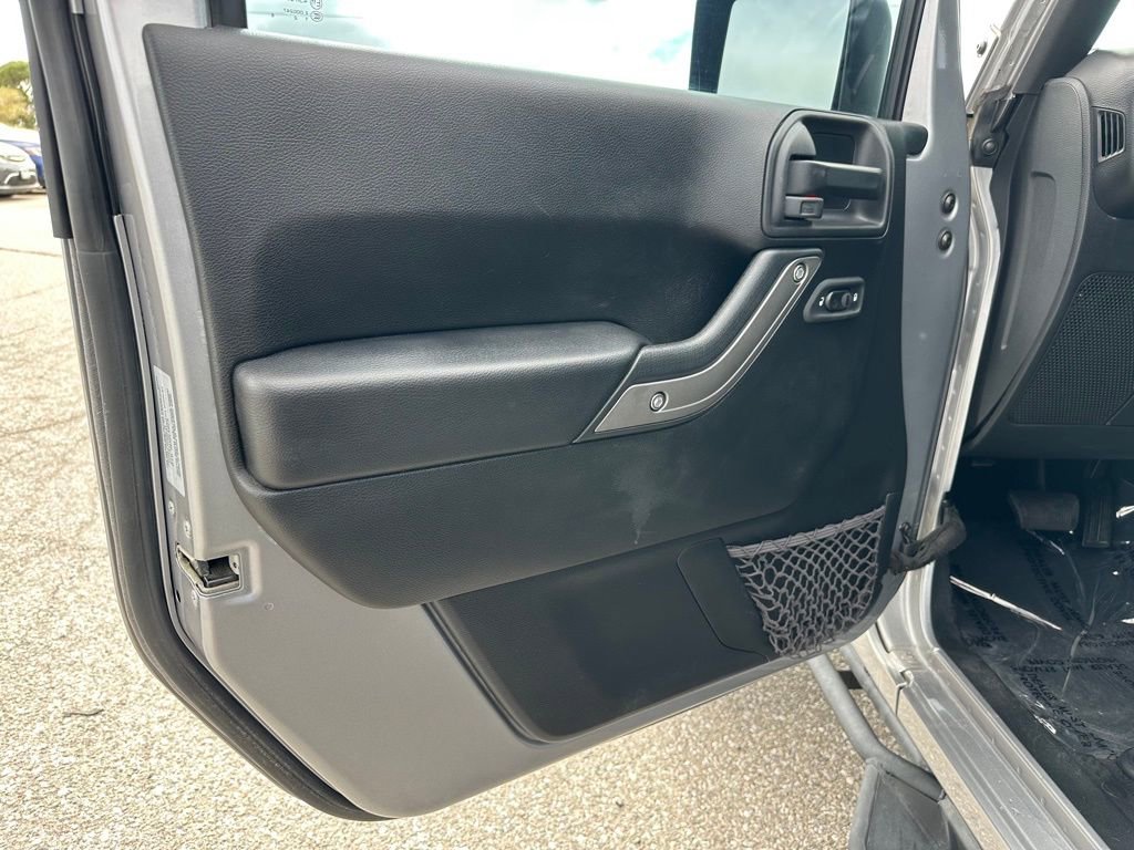 Used 2017 Jeep Wrangler Unlimited Sport w/ Quick Order Package 24S image 12