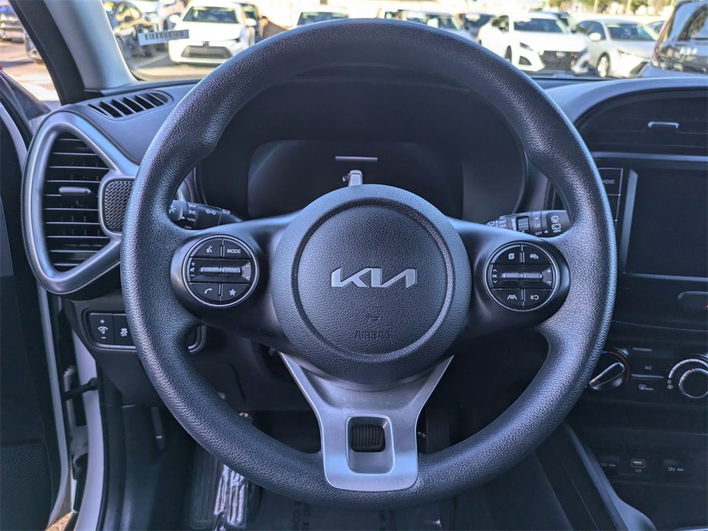 Used 2024 Kia Soul LX w/ Option Group 015 image 21