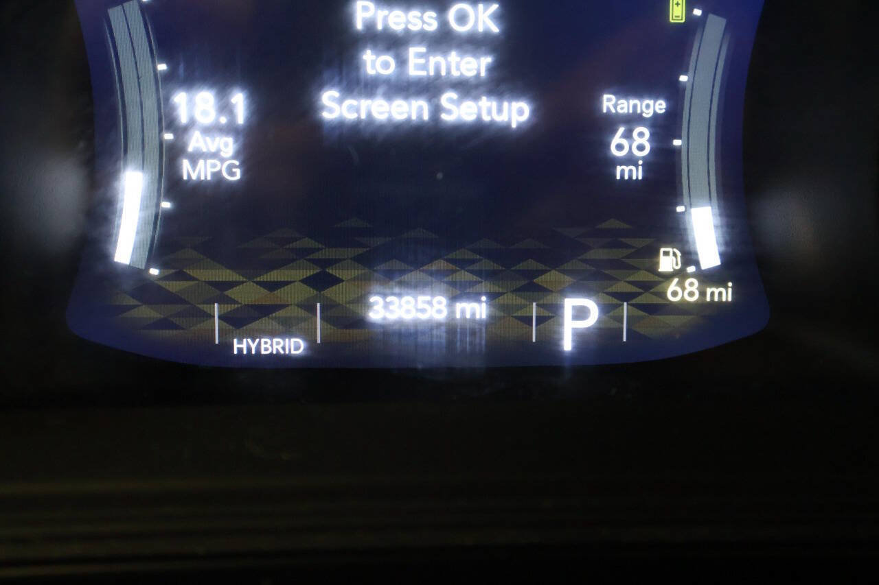Used 2024 Jeep Wrangler Unlimited Sahara w/ Safety Group AWD/4WD image 36