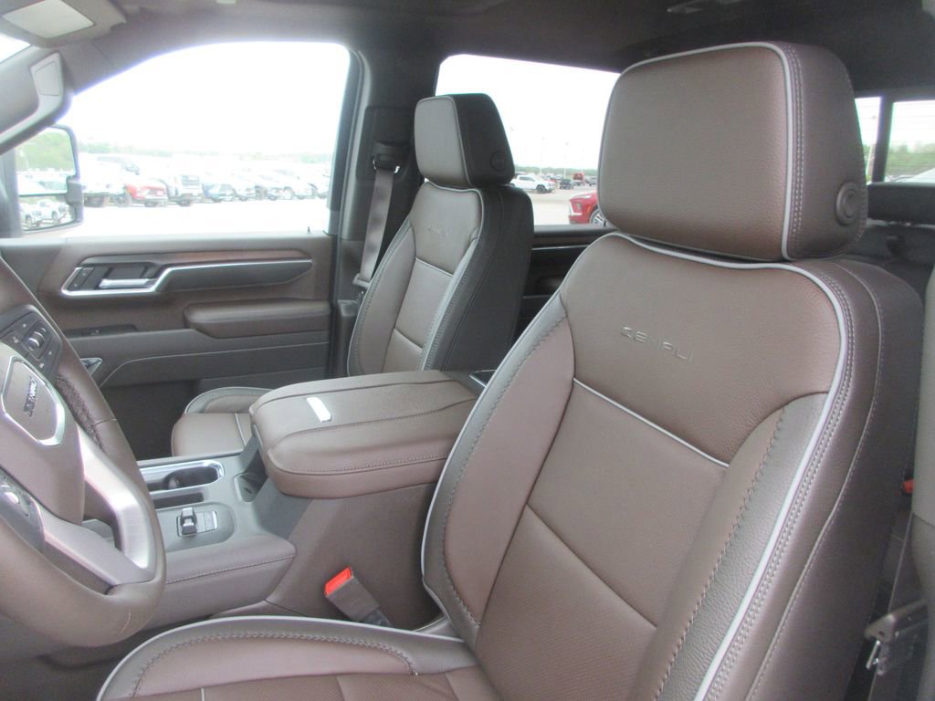 New 2026 GMC Sierra 2500 Denali w/ Denali Reserve Package image 12