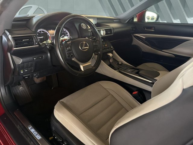 Used 2015 Lexus RC 350 w/ Navigation System Package RWD image 10