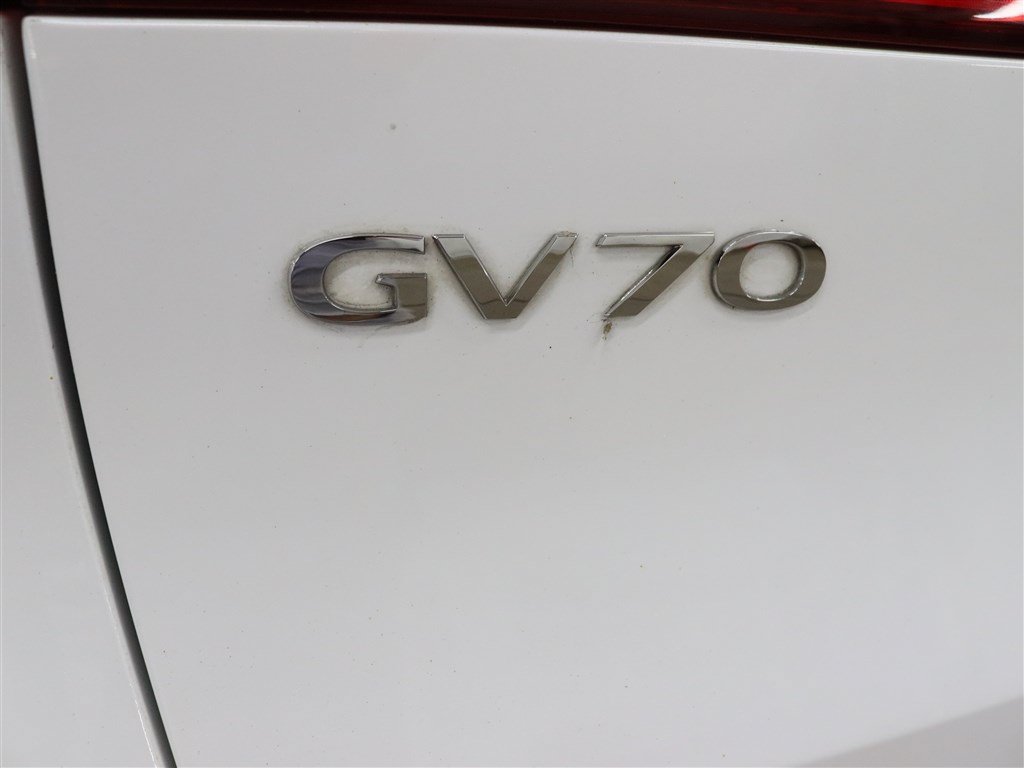 Used 2022 Genesis GV70 2.5T w/ Sport Prestige Package AWD/4WD image 10