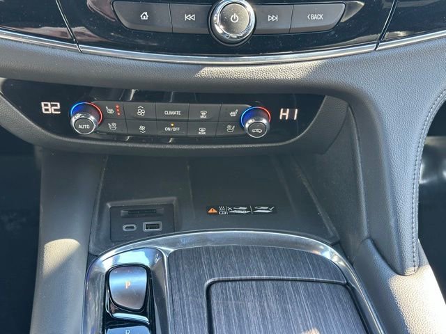 Used 2023 Buick Enclave Avenir w/ Avenir Technology Package image 21