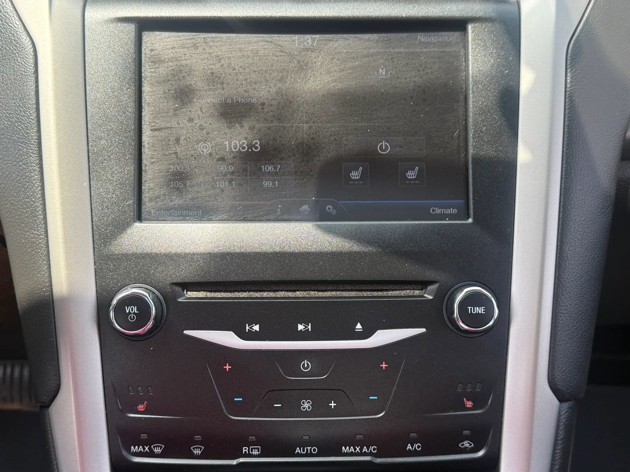 Used 2013 Ford Fusion SE FWD image 26