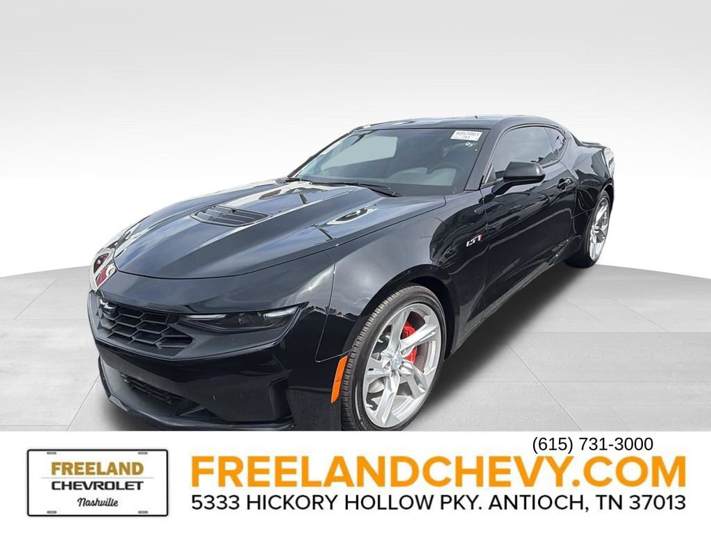 Used 2023 Chevrolet Camaro LT w/ Technology Package RWD image 5