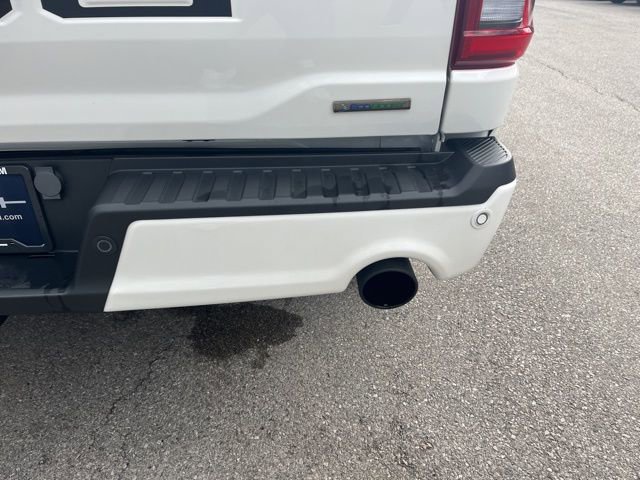 Used 2023 Ford F150 Lariat w/ Equipment Group 502A High image 6