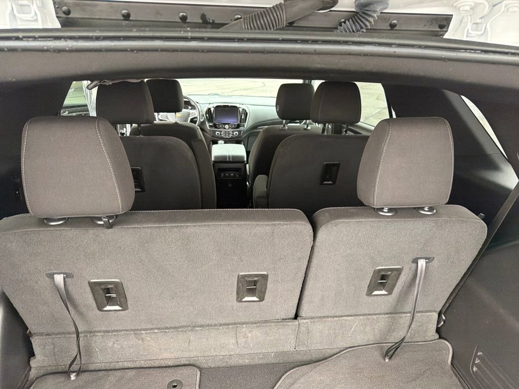 Used 2023 Chevrolet Traverse LT image 35