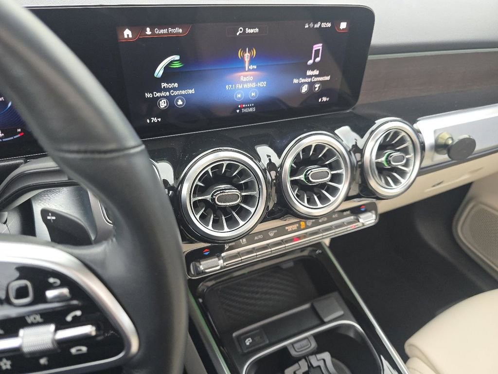 Used 2023 Mercedes-Benz GLB 250 GLB 250 image 28