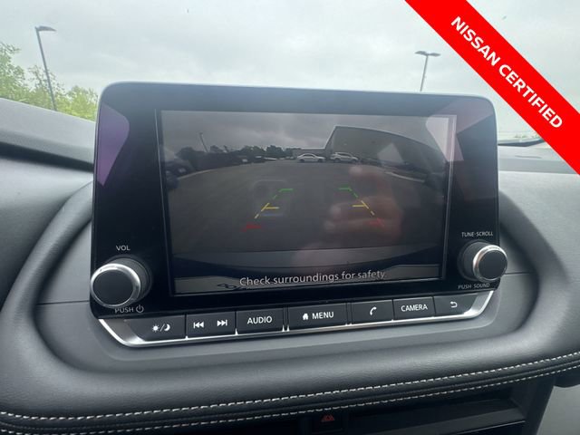 Certified 2025 Nissan Rogue S FWD image 17