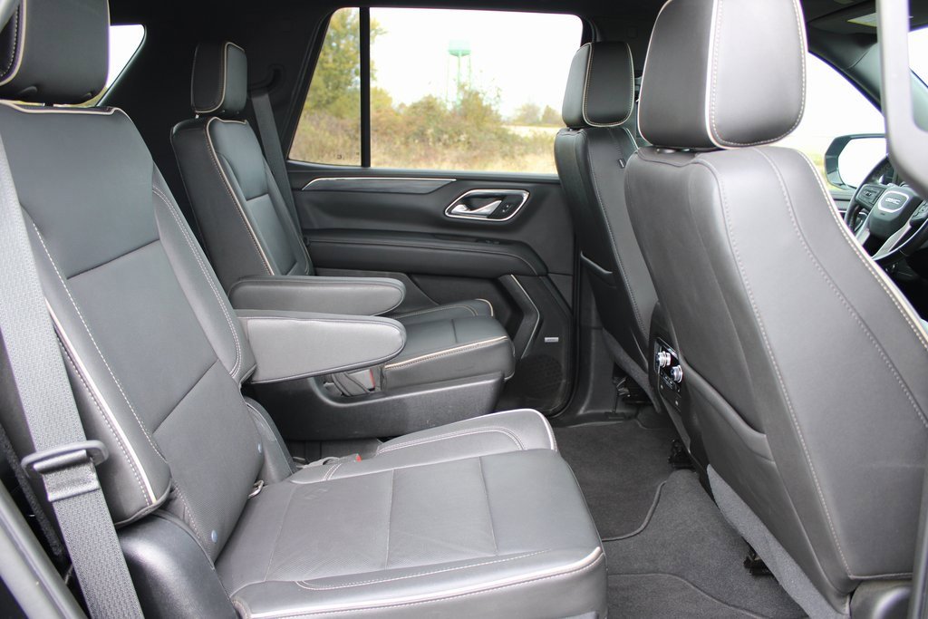 Used 2021 GMC Yukon SLT w/ SLT Premium Package image 23