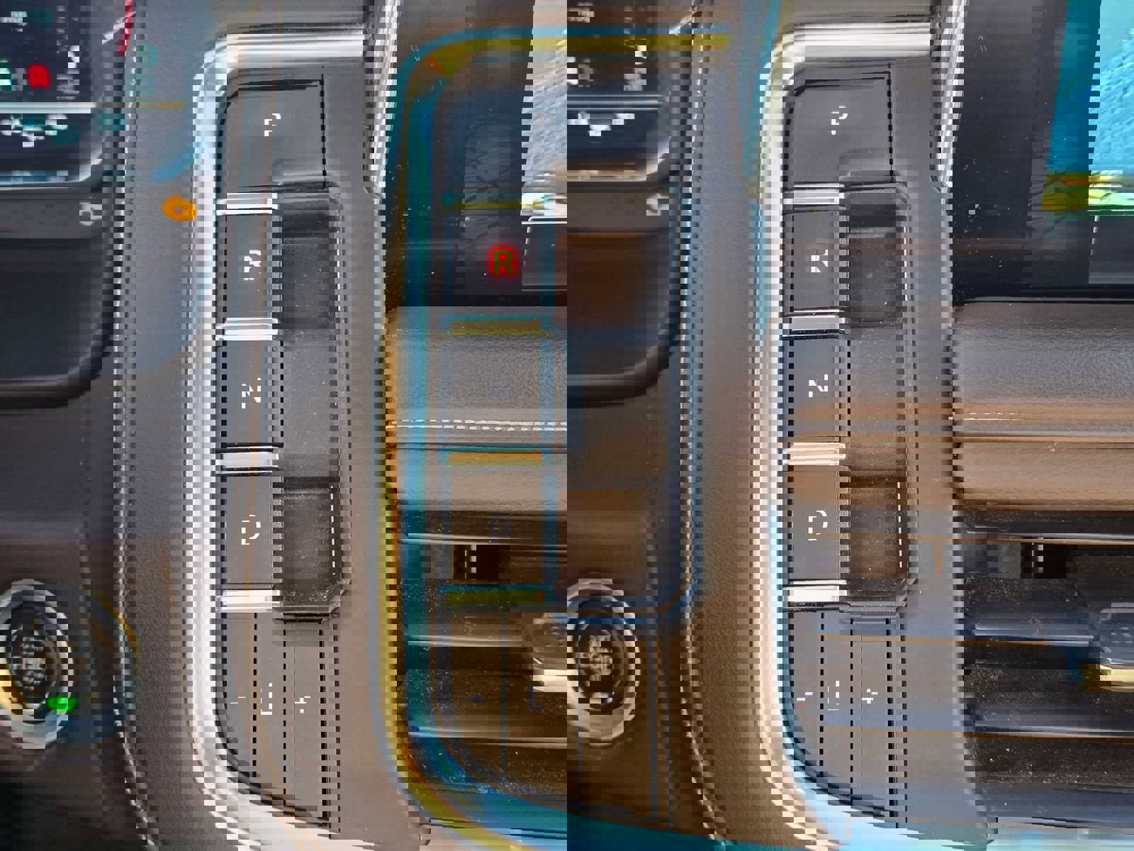 Used 2022 GMC Yukon SLE w/ Max Trailering Package image 37