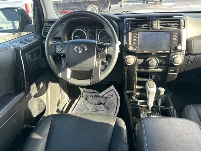 Used 2022 Toyota 4Runner TRD Off-Road Premium AWD/4WD image 19