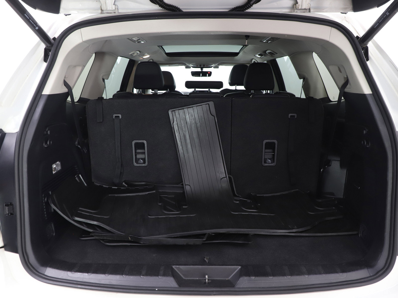 Used 2020 Subaru Ascent Limited w/ Technology Package image 9