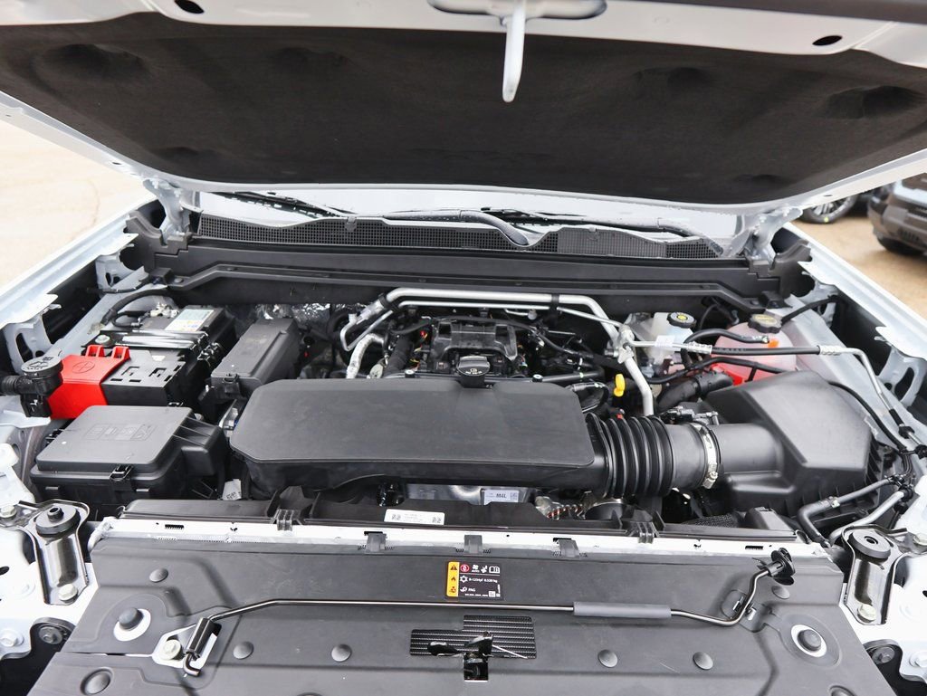 New 2026 GMC Canyon Elevation w/ Convenience Package image 30