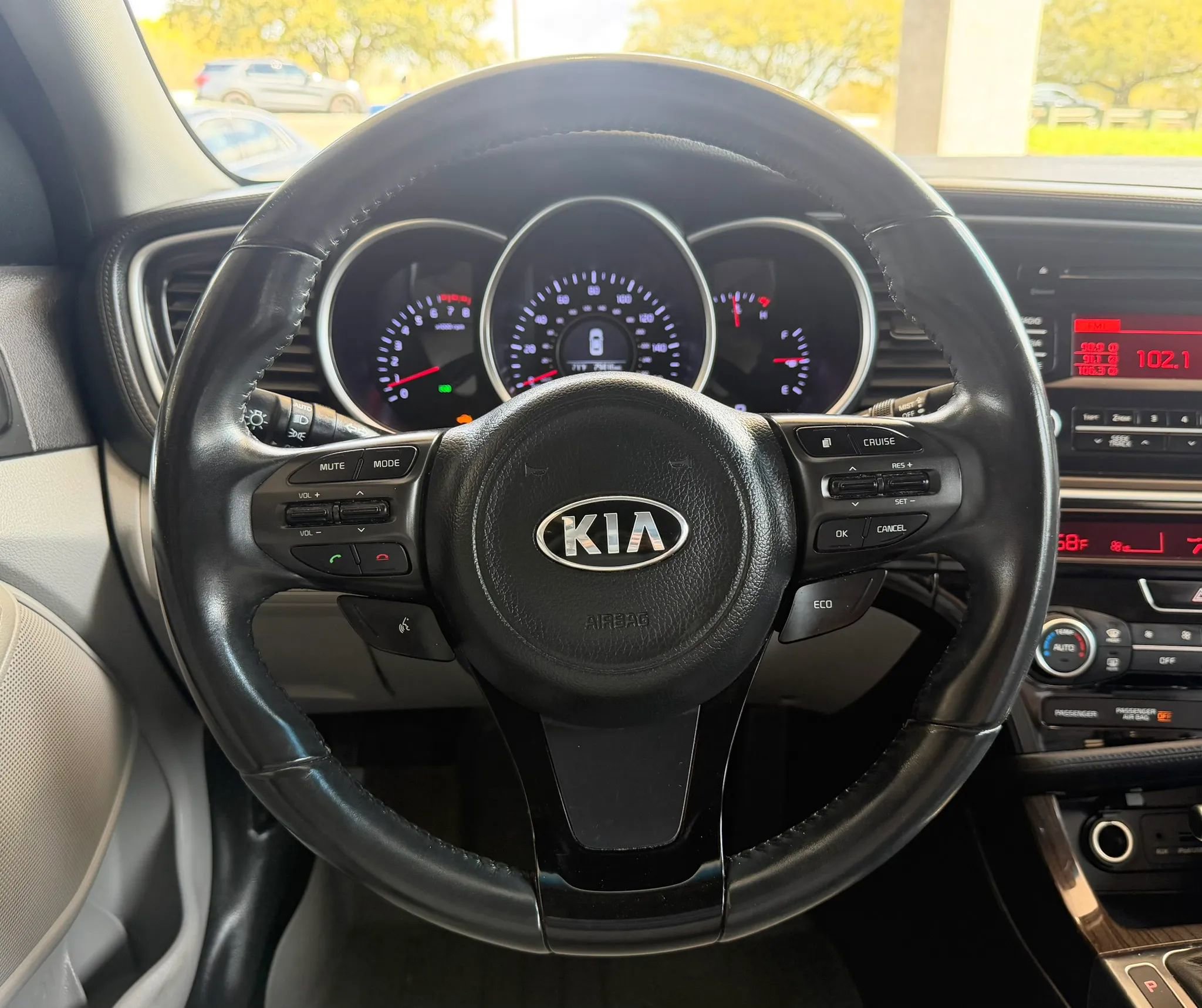 Used 2015 Kia Optima EX image 10
