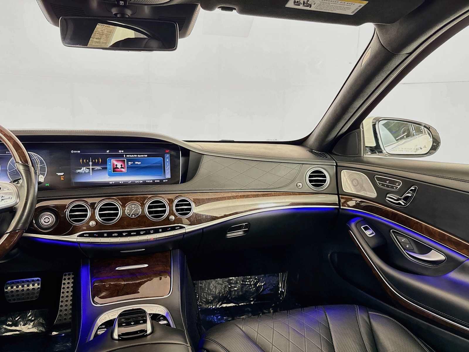 Used 2018 Mercedes-Benz S 560 4MATIC Sedan image 25
