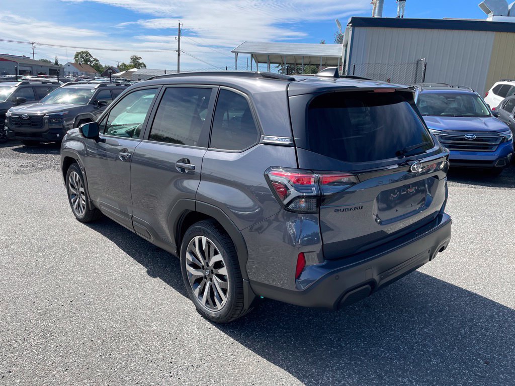 New 2026 Subaru Forester Touring AWD/4WD image 5