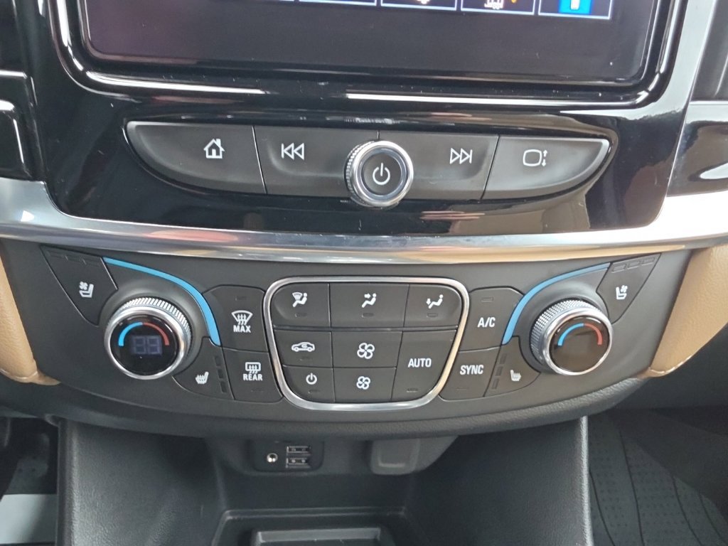 Certified 2023 Chevrolet Traverse Premier w/ LPO, Floor Liner Package AWD/4WD image 18