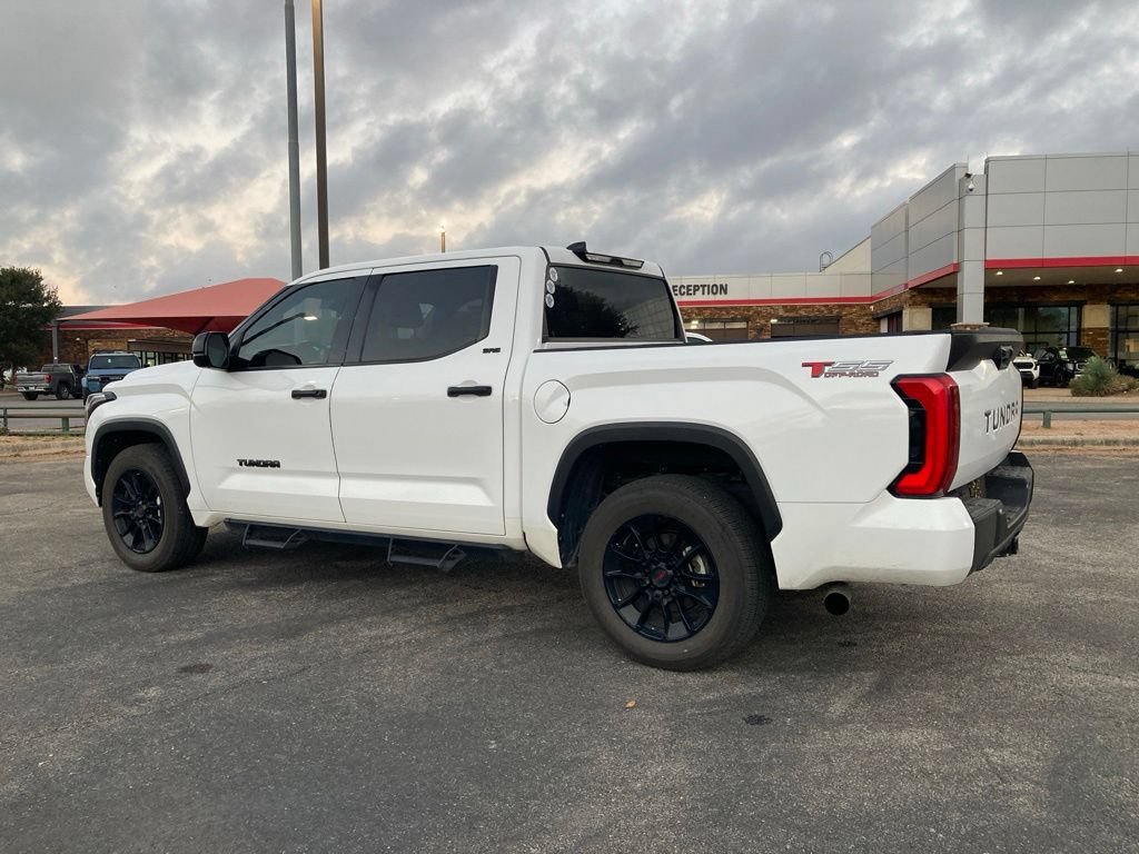 Used 2022 Toyota Tundra SR5 RWD image 6