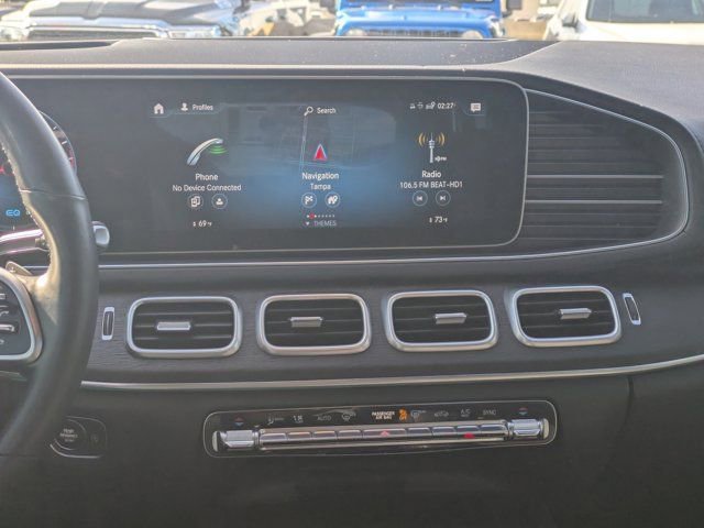 Used 2022 Mercedes-Benz GLS 450 4MATIC image 16