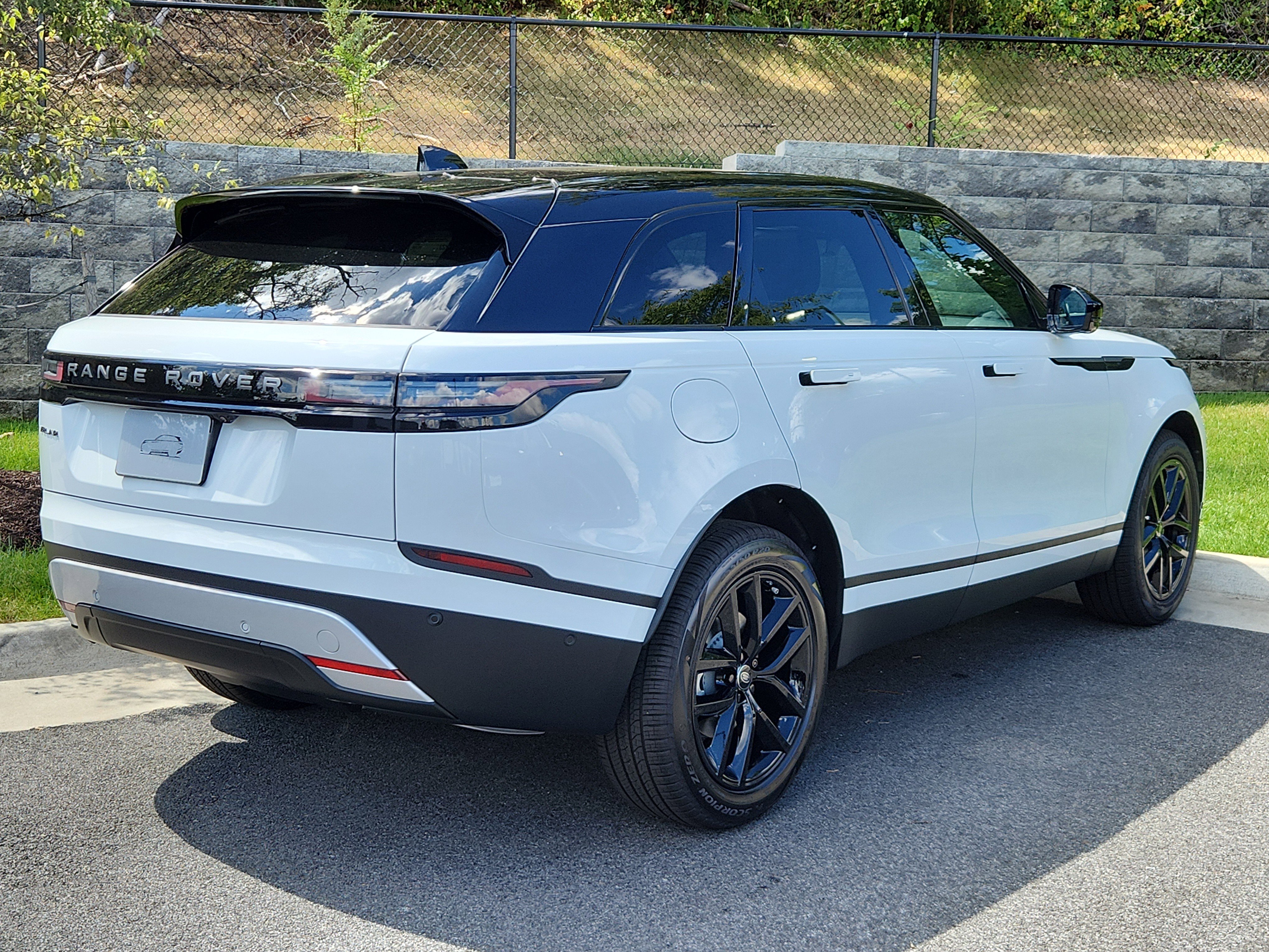 Used 2026 Land Rover Range Rover Velar S image 2