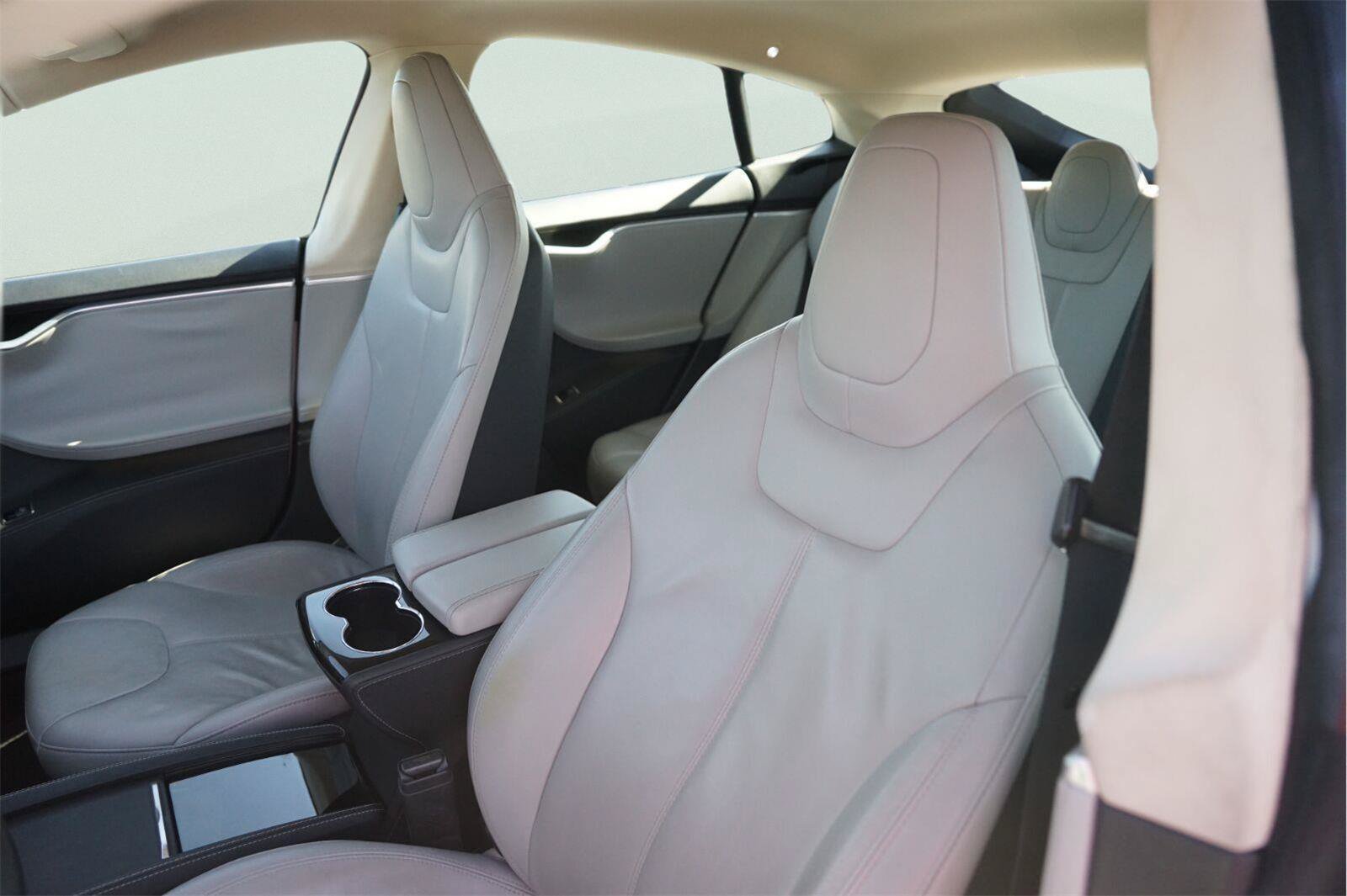 Used 2014 Tesla Model S RWD image 10