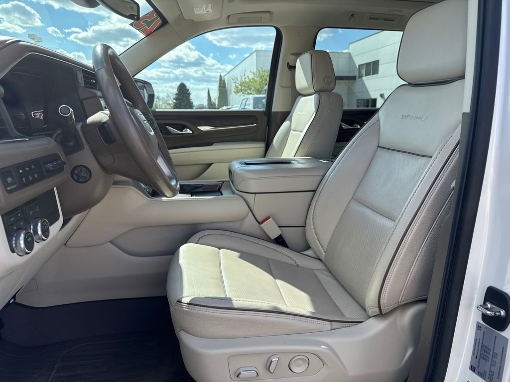 Certified 2023 GMC Yukon XL Denali AWD/4WD image 13
