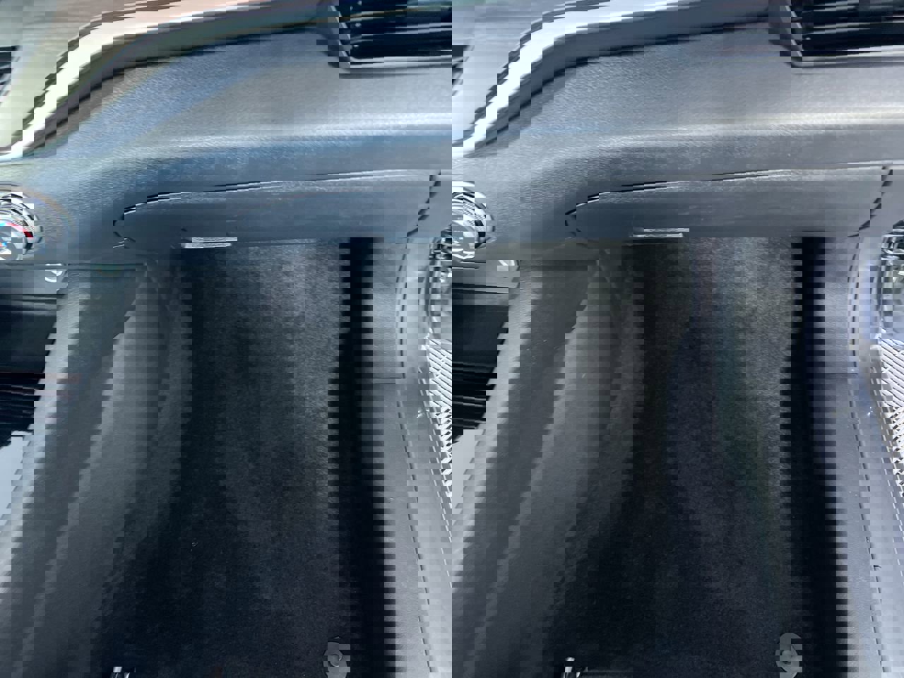 Used 2024 Nissan Altima 2.5 SV image 31