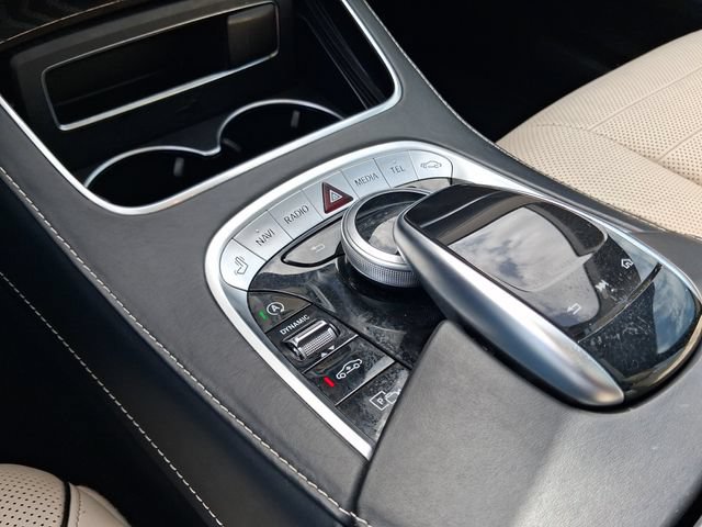 Used 2018 Mercedes-Benz S 560 Sedan image 21