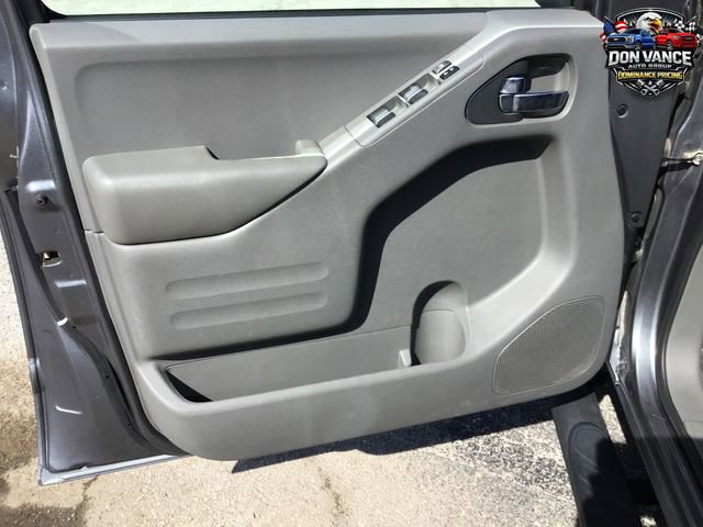 Used 2018 Nissan Frontier SV w/ Value Truck Package RWD image 10