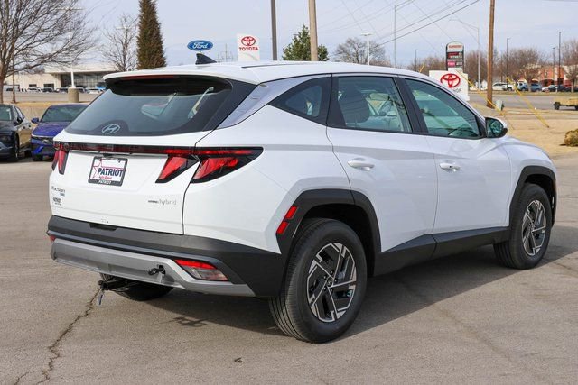 New 2026 Hyundai Tucson Blue SE w/ Tow & Go Package AWD/4WD image 3