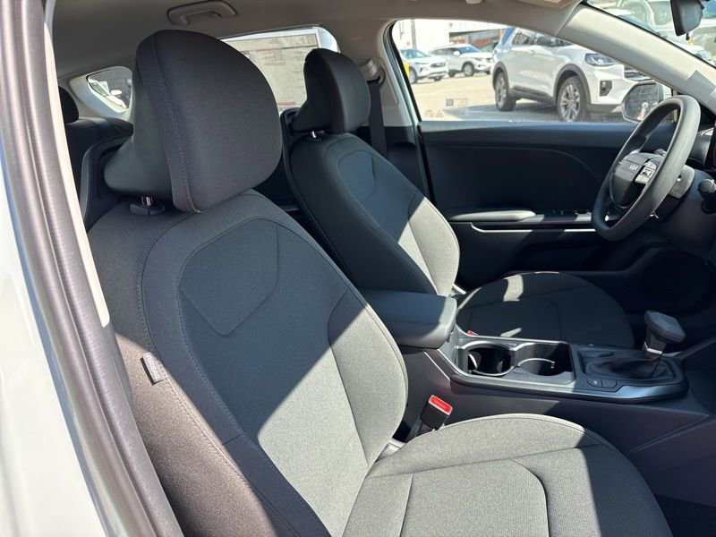 New 2026 Kia K4 LXS image 13