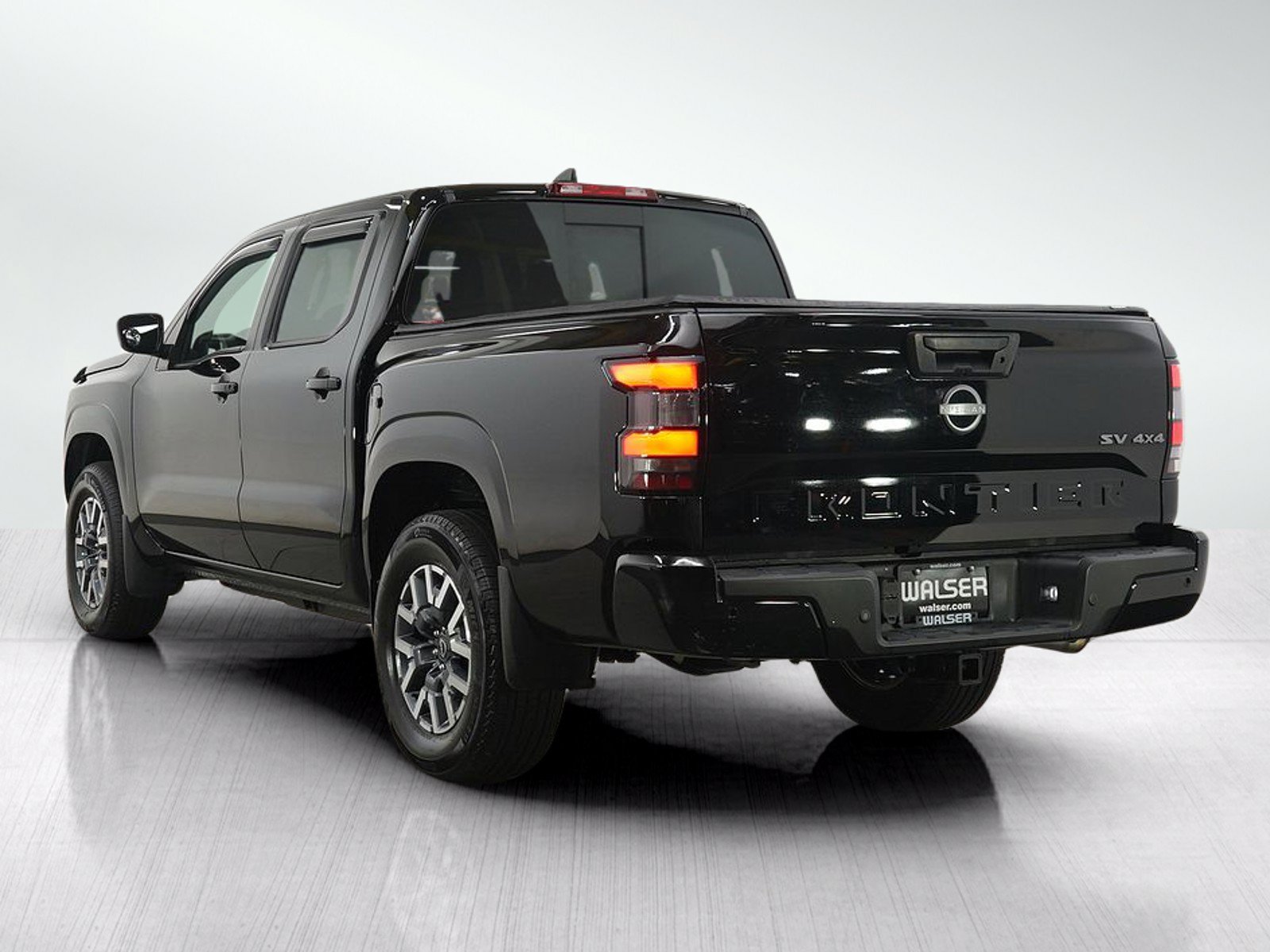 Used 2023 Nissan Frontier SV w/ SV Convenience Package AWD/4WD image 4