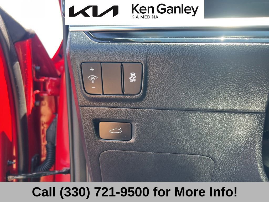 Certified 2025 Kia K5 GT-Line AWD/4WD image 30