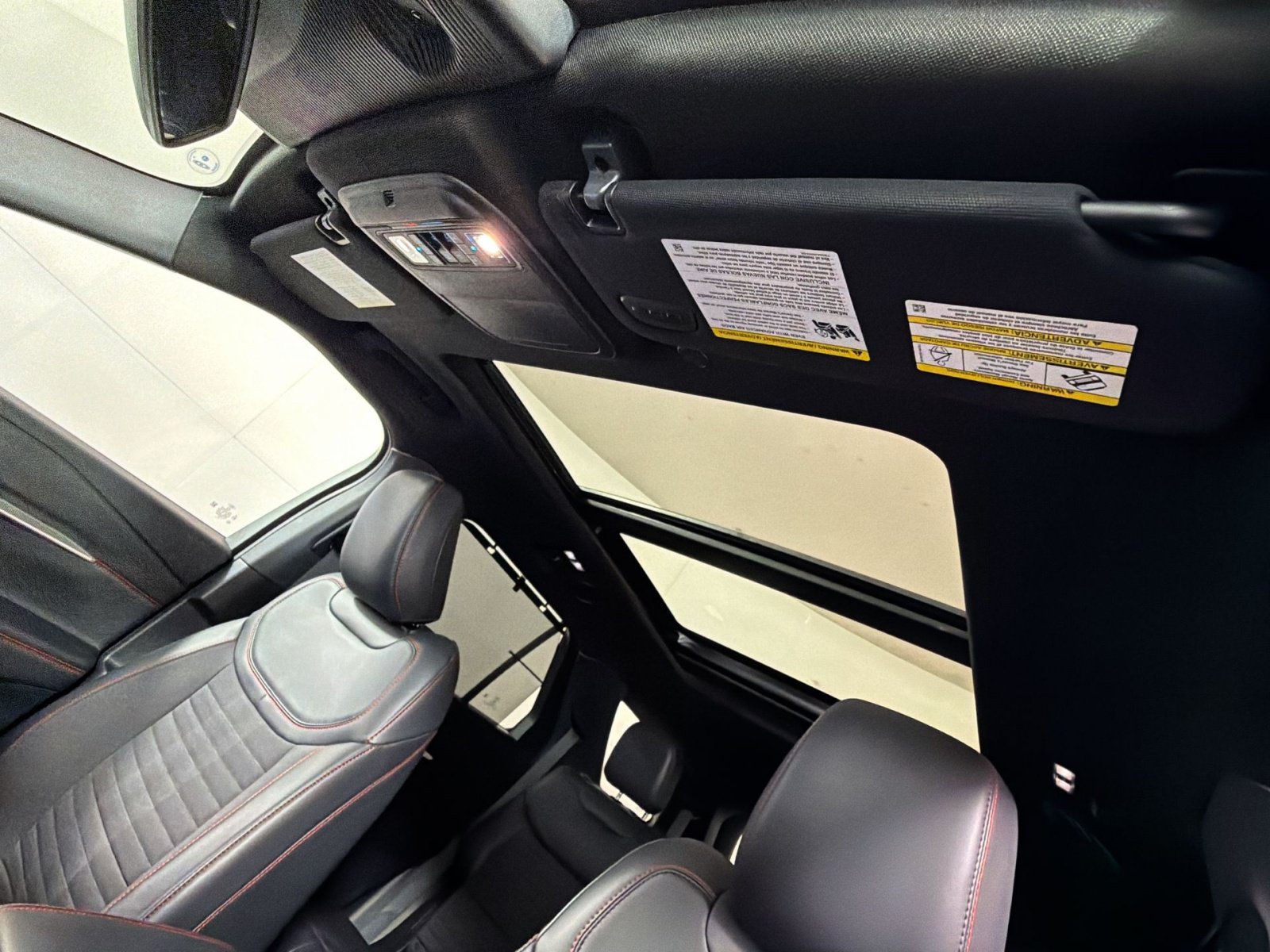 Used 2025 Ford Explorer ST-Line w/ Premium Package AWD/4WD image 24