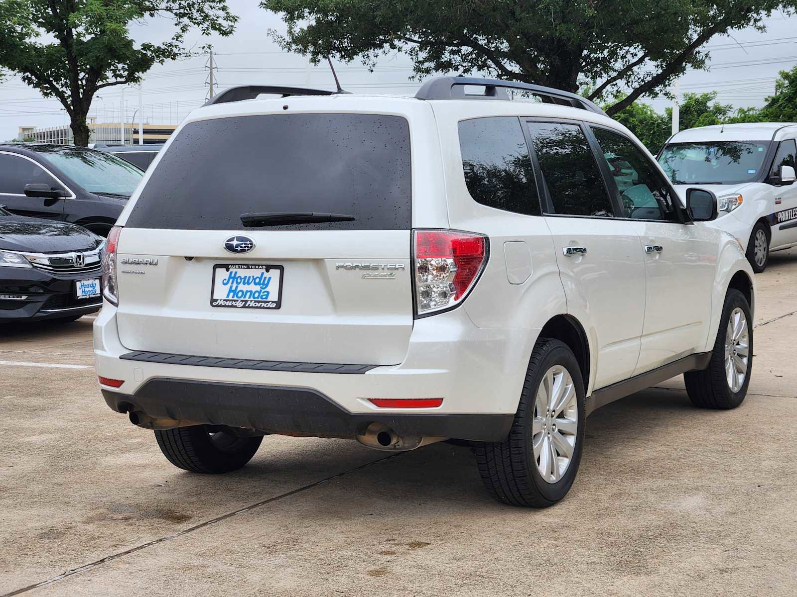 Used 2013 Subaru Forester 2.5X Limited AWD/4WD image 6